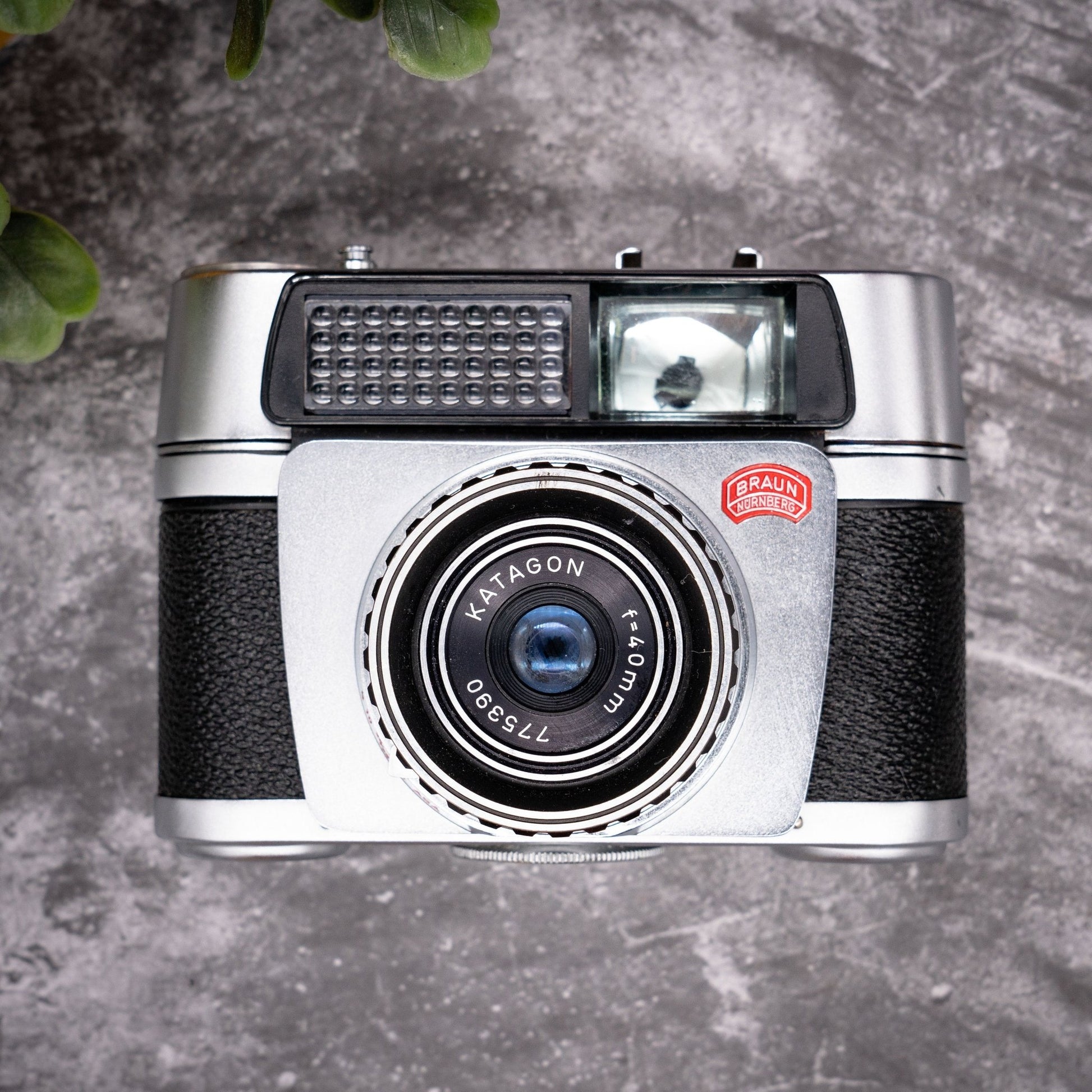 35mm Film Camera Kit | Braun Paxette Electromatic + Roll Of Expired Film - Expired Film Club