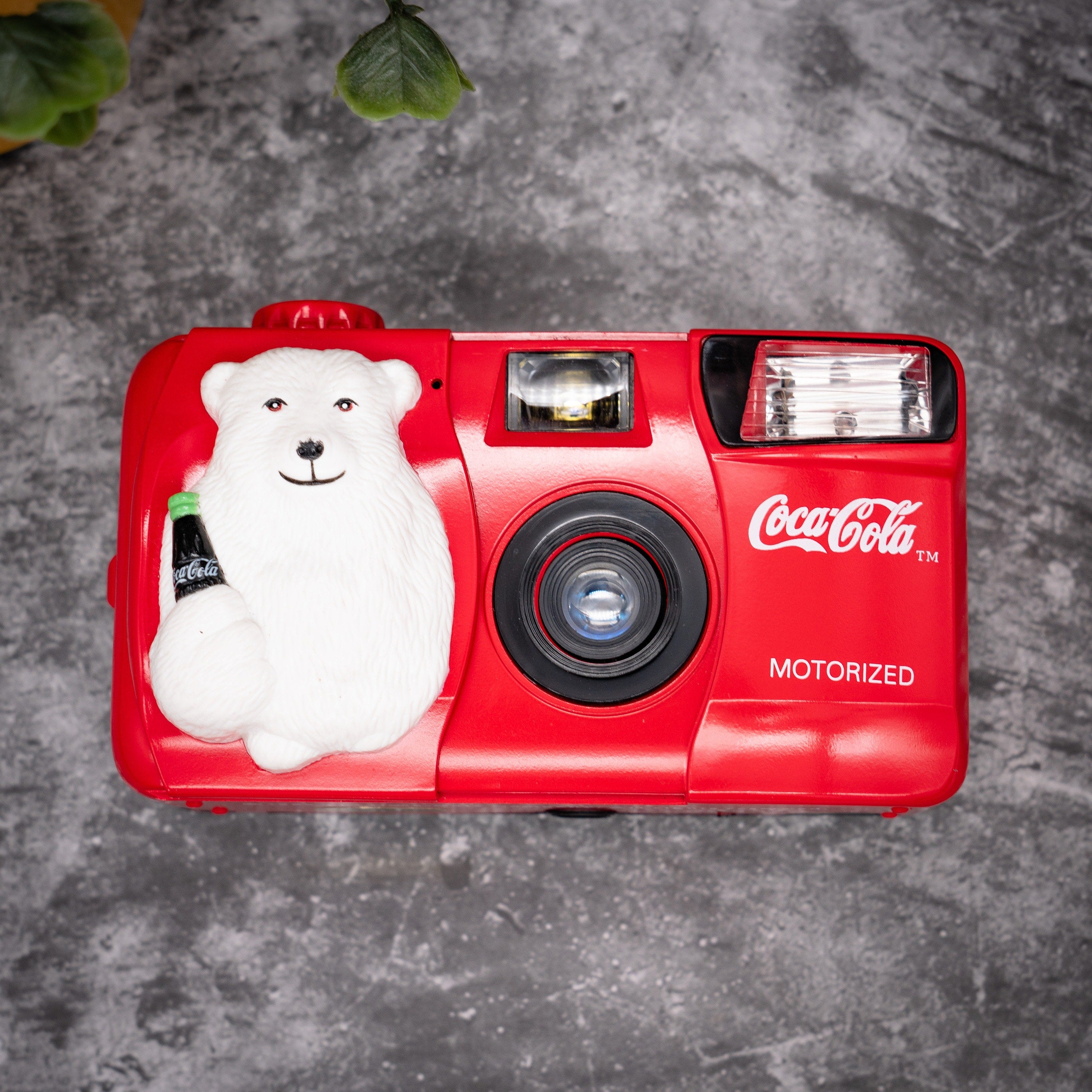 Coke high quality Camera Year 2000 Collector and 35MM Reusable Camera NEW