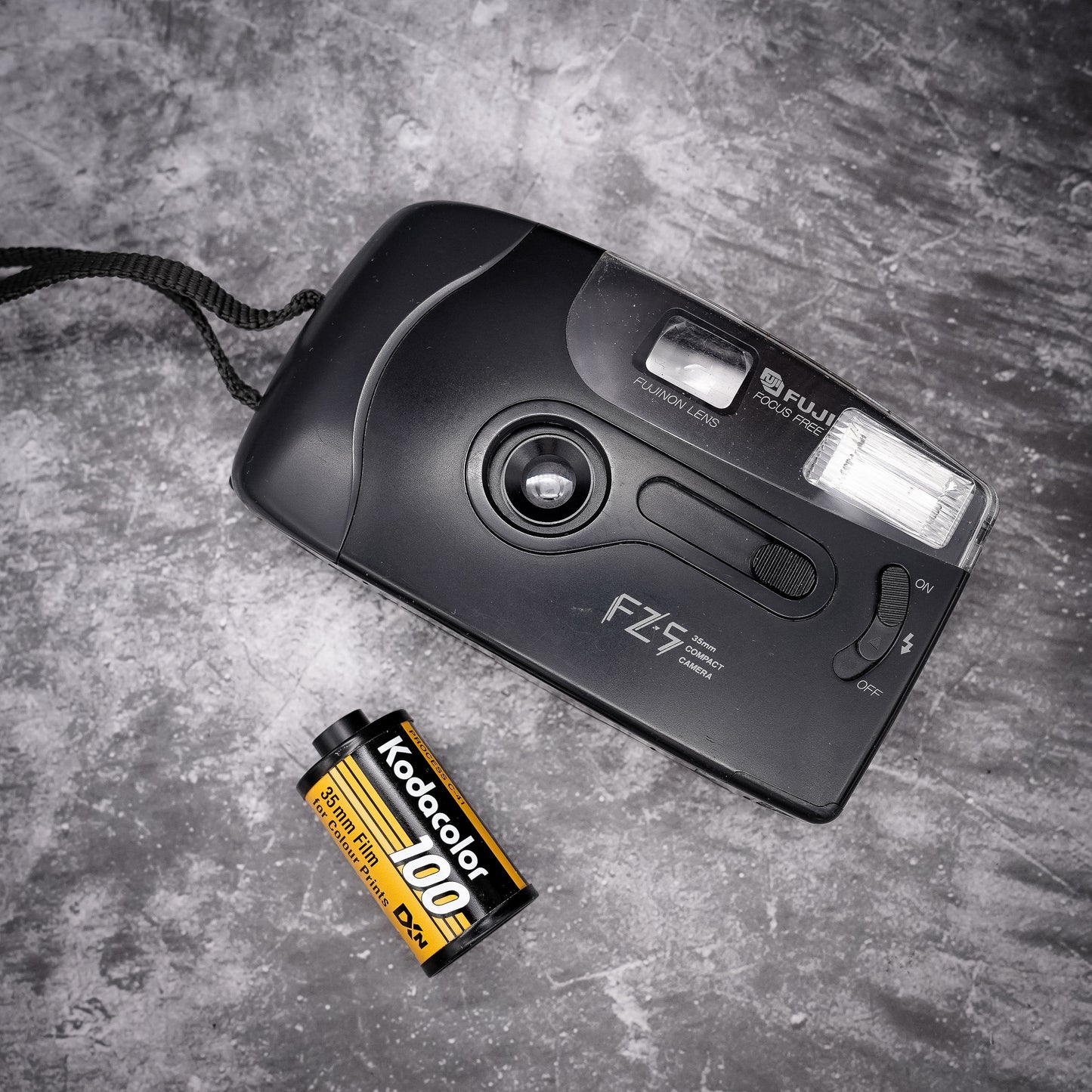 35mm Point & Shoot Film Camera Kit | Fuji FZ-5 + Roll Of Expired Film, Original Box + Instructions